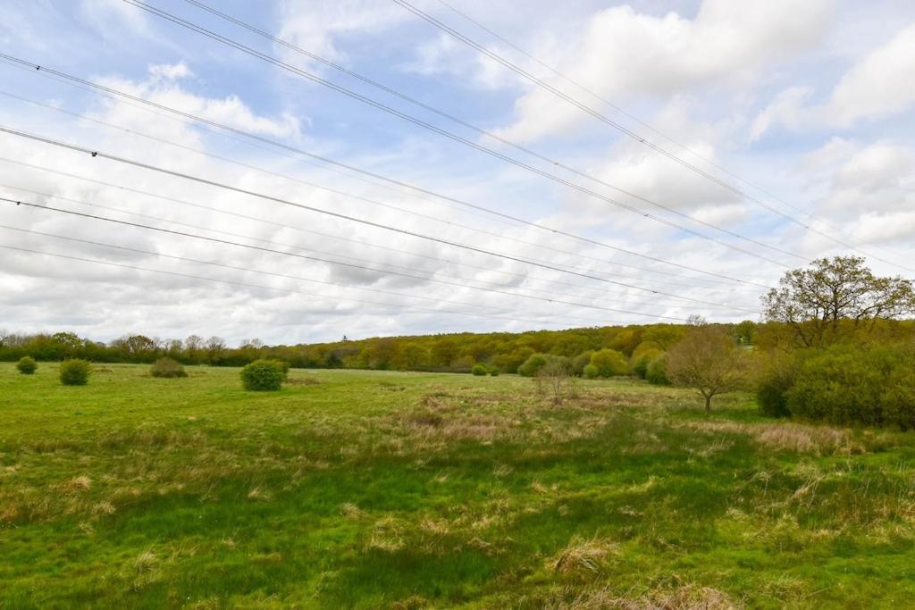 Appartamento The Lookout At Cloatley Meadow Hankerton Esterno foto